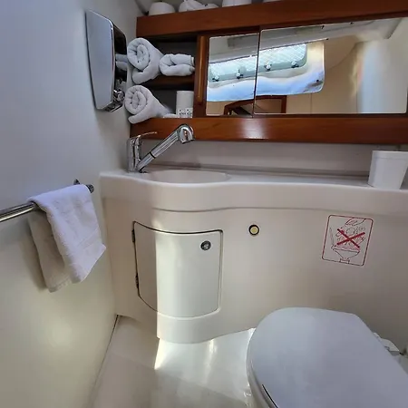 Holiday home 3 Or 5 Days Sailing Cruise In Croatia *