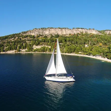 3 Or 5 Days Sailing Cruise In Croatia Holiday home *