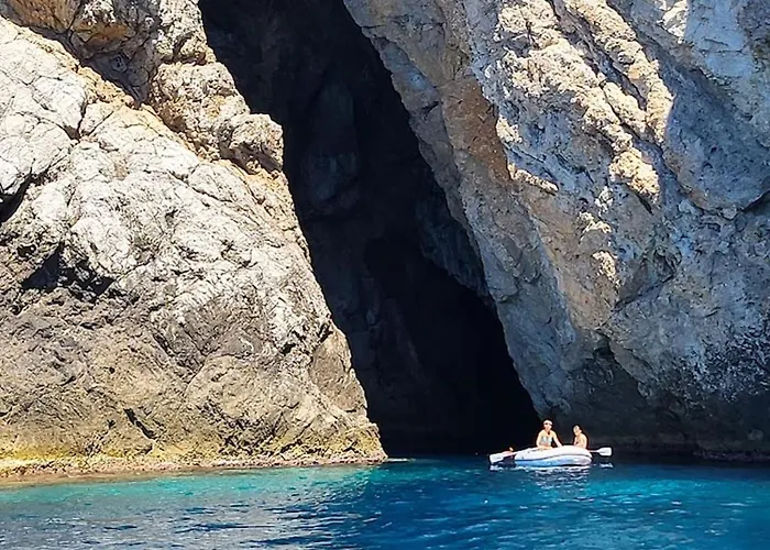 Дом отдыха 3 Or 5 Days Sailing Cruise In Croatia *