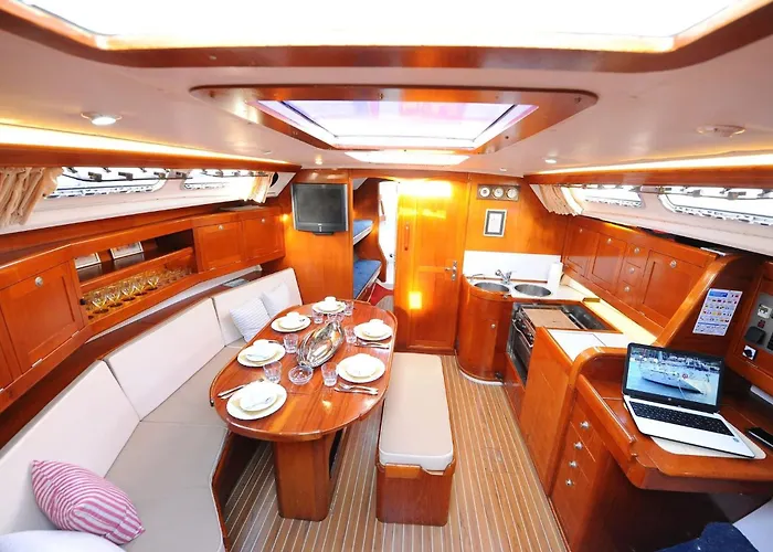 3 Or 5 Days Sailing Cruise In Croatia Дом отдыха Сплит